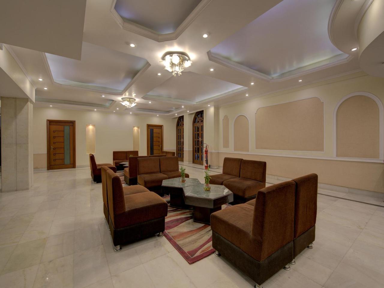 Oyo 1864 Hotel Yuvraj Ráňčí Exteriér fotografie